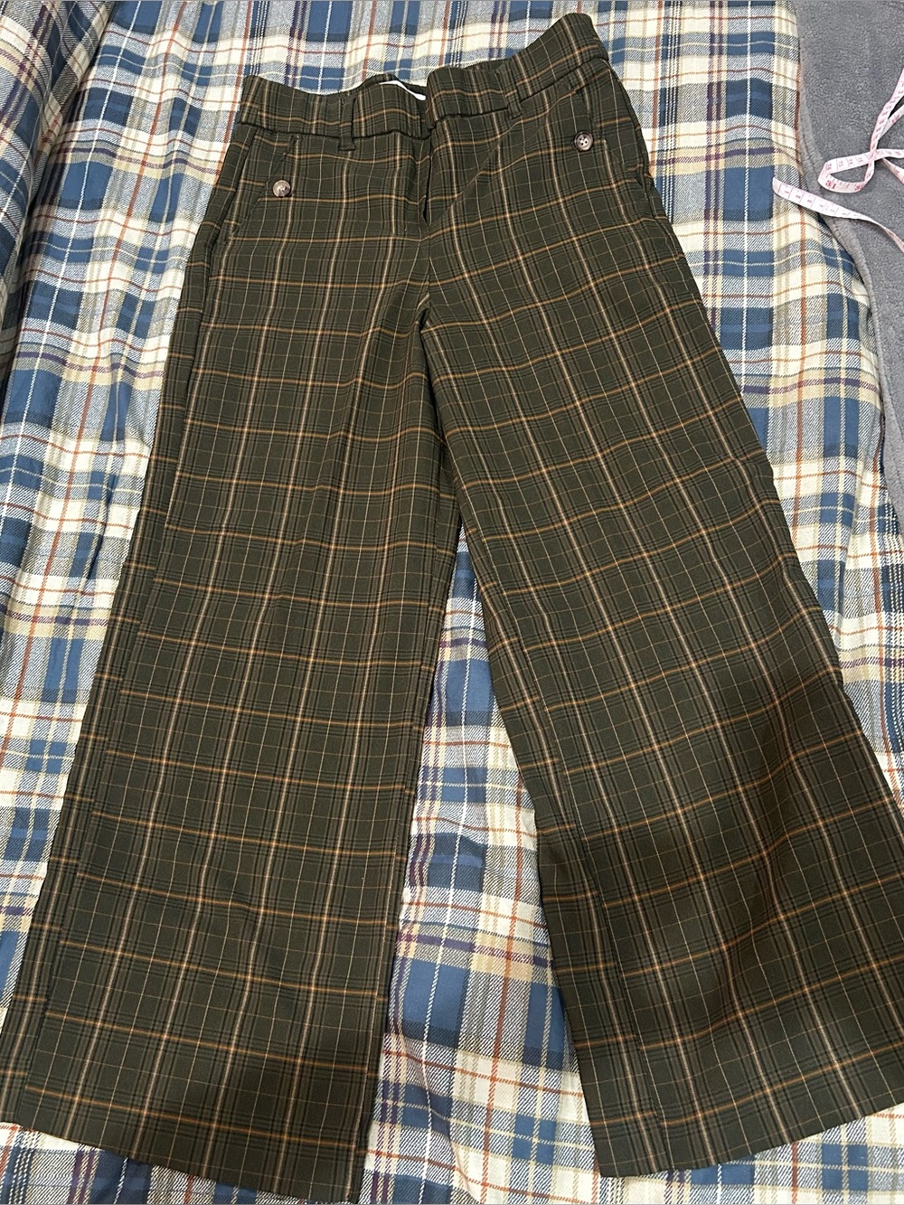 Plaid Cropped Wide-Leg Pants in Olive
